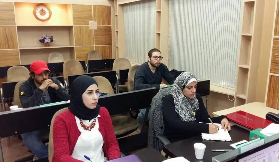 ثبت شرکت در مناطق آزاد عمان: راهکارهای عبور از موانع قانونی